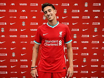 Liverpool complete €13m signin...